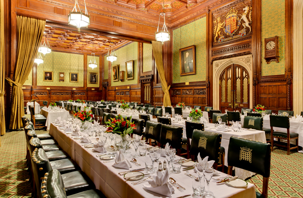 PC-members-dining-room-img2.png