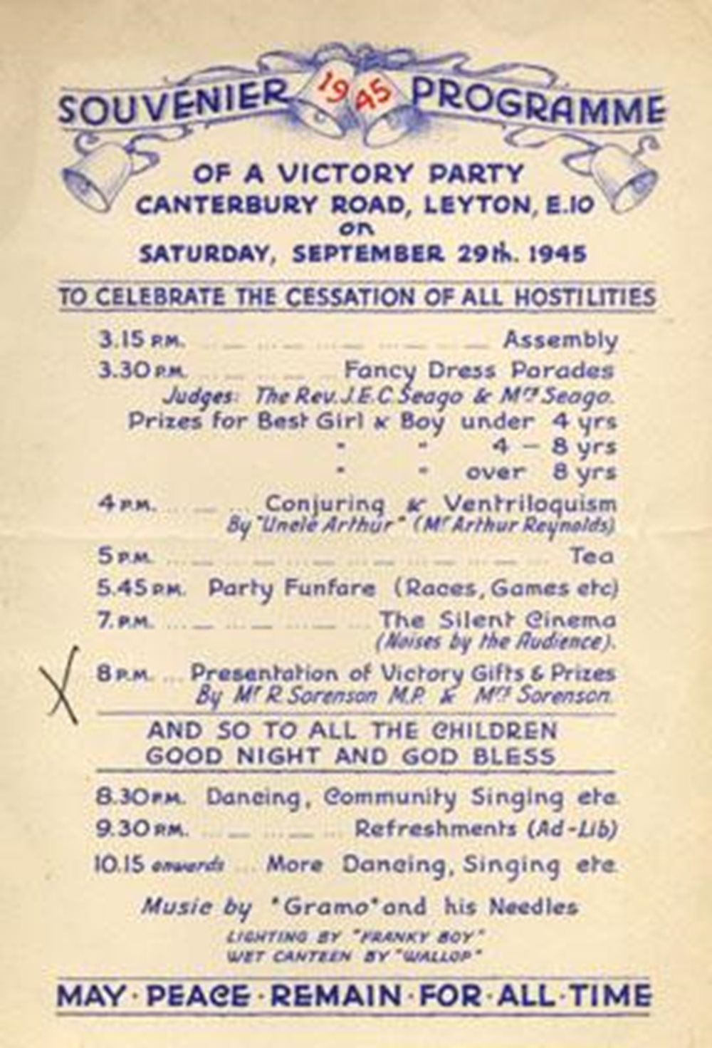 1945-souvenir-programme.jpg