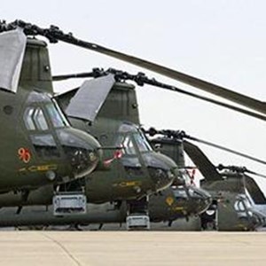 PA-RAF-Chinooks-army-forces-standard.jpg