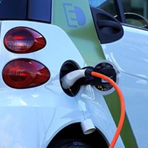 cc0-electric-car-charging-standard.jpg