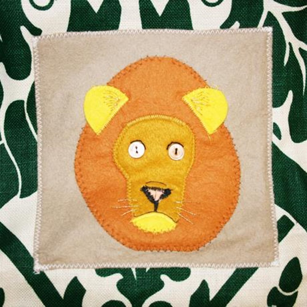 Commemorative-quilt-lion.jpg